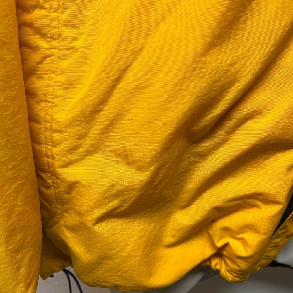 Vintage Nike Men's Performance Jacket in Yellow and Black. XXL - Picture 2 of 8
